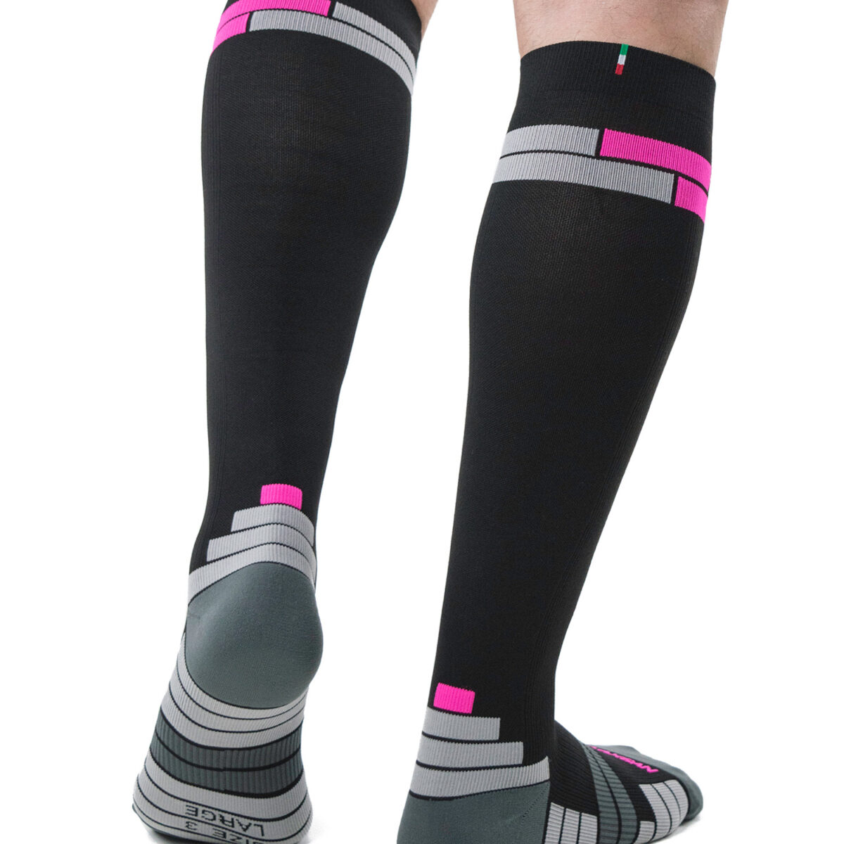 Alternative view of Športne preventivne kompresijske dokolenke izdelane iz Dryarn vlaken za zračno pregrado in prenos znoja