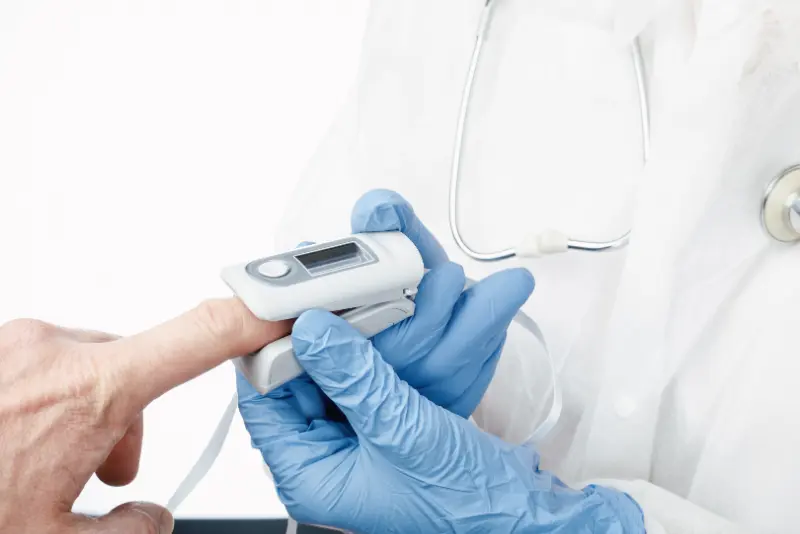 Hipoksemija pri spanju, dihalnih boleznih in srčnih težavah